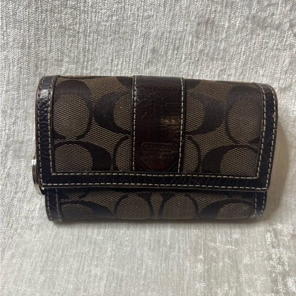 Coach Dark Brown Signature Key Case - Picture 11 of 13